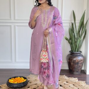 AAROHI Women Embroidered CHANDERI & Jacquard Butti DUPAATA SET
